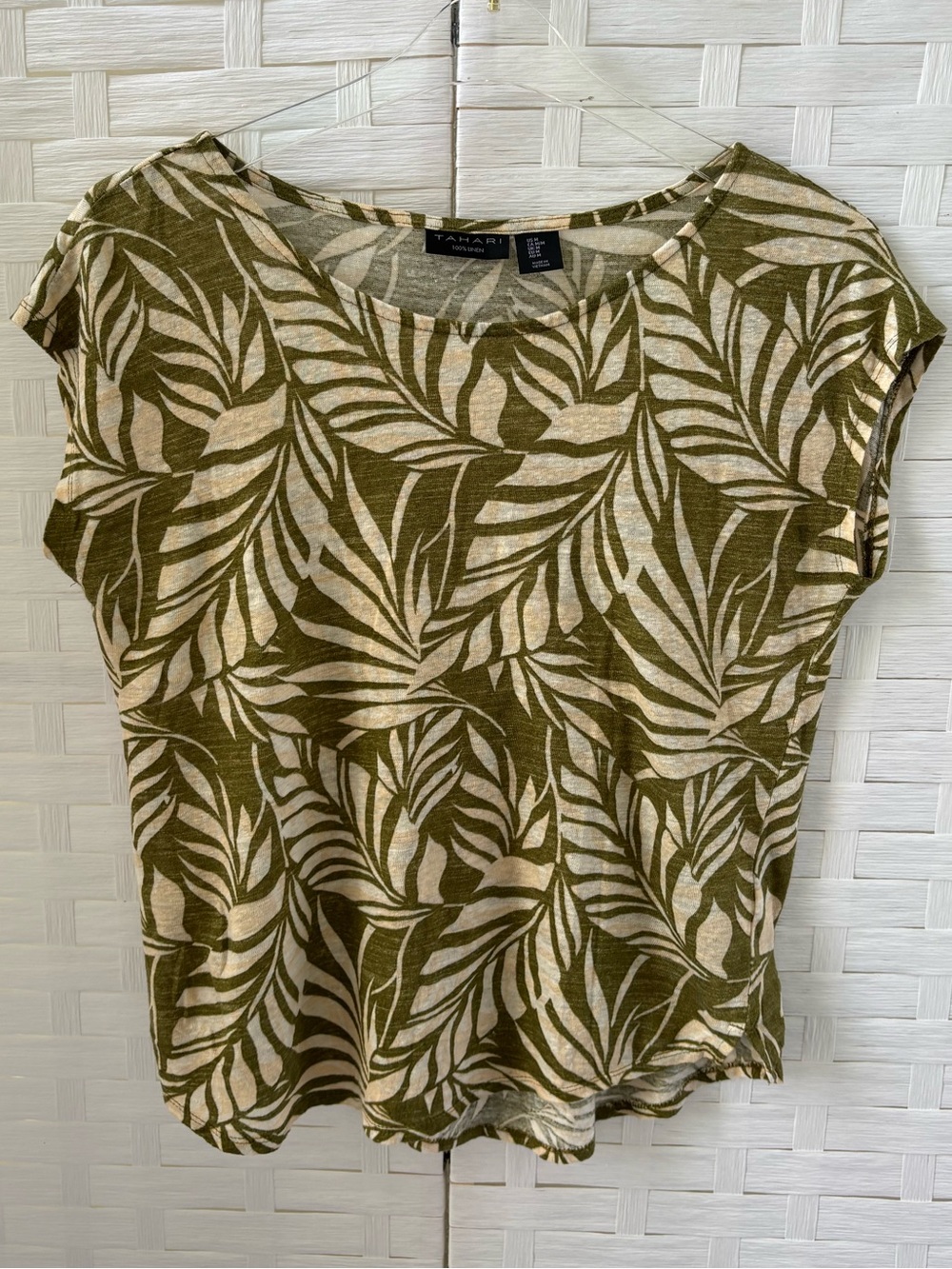 Tahari‎ M Olive Cream Linen Leaf-Print Short Sleeve Tee Vacation Cruise Travel
